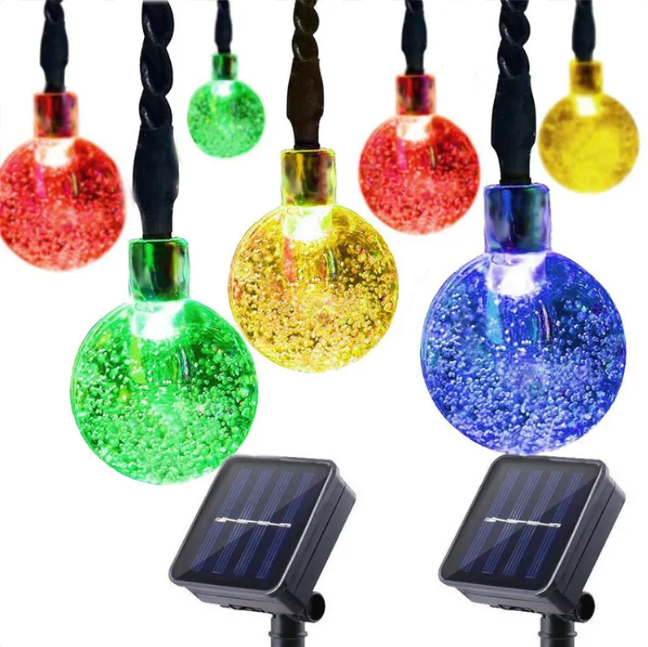Solar LED Christmas Lantern – Festive outdoor lighting 🎄✨